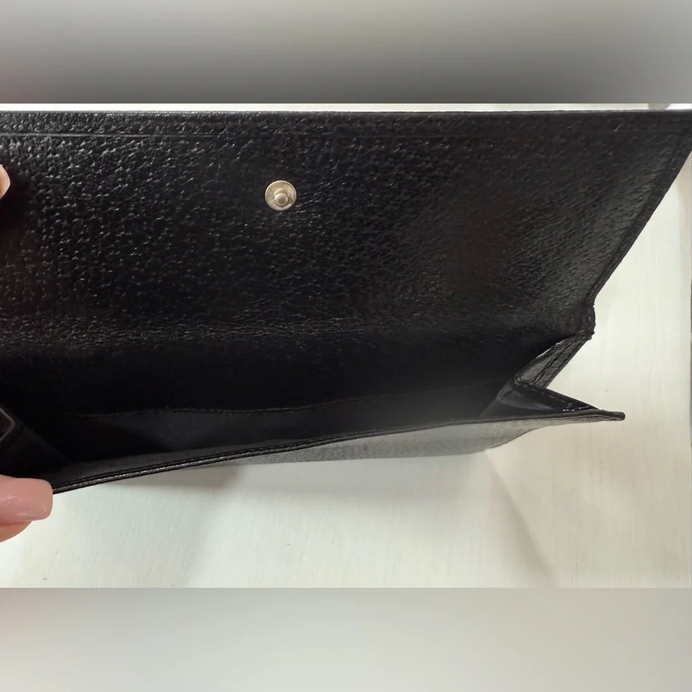 BVLGARI Black Leather Trifold Wallet Organizer Snap Closure